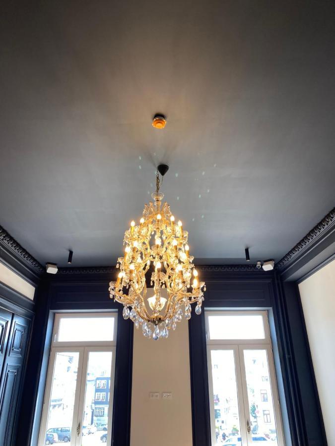 Petit-roannay Hotel