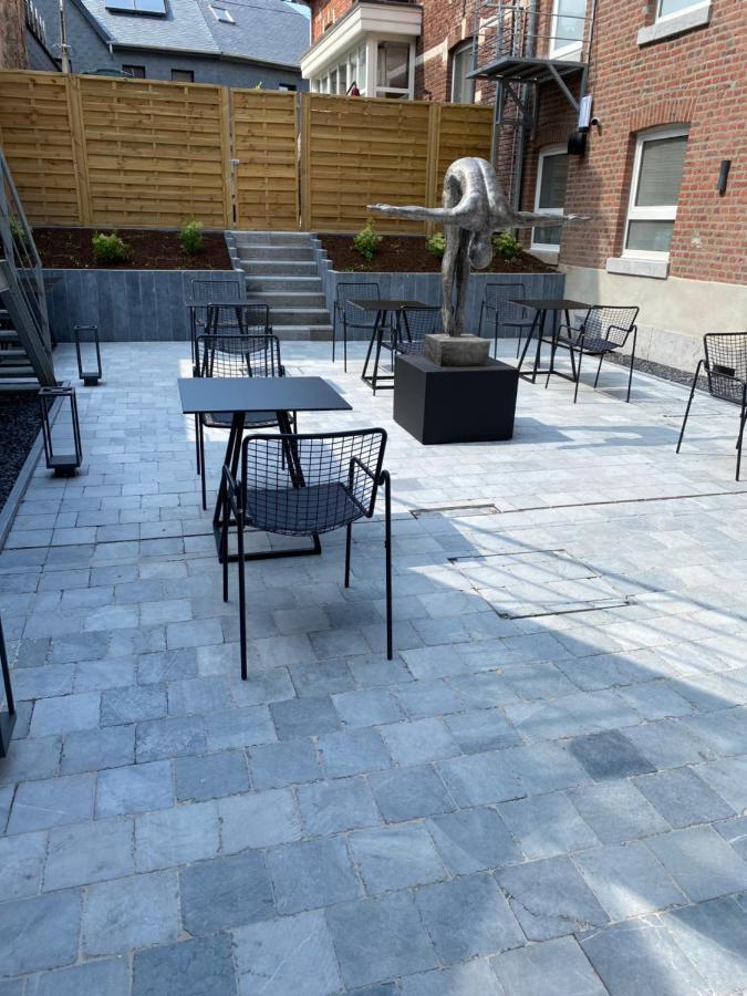Petit-roannay Hotel 3*